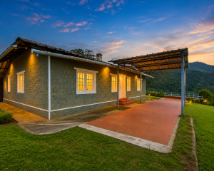  Lake Side Tea Estate Cottage