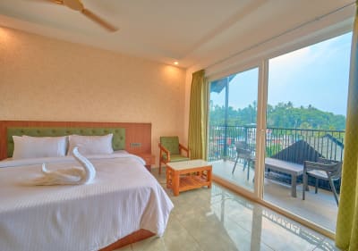 premium bed room in munnar