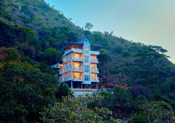 Hill Breeze Resort Vagamon by VOYE HOMES