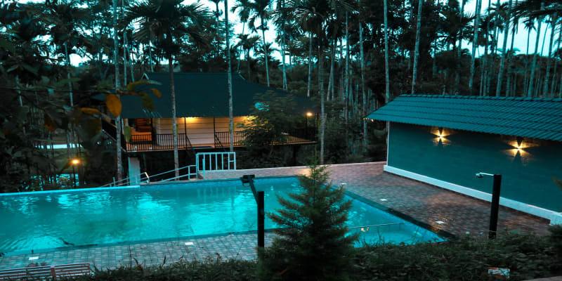 Resort with swimming pool in Wayanad