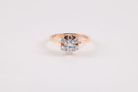 Elegant Rose Gold Plated Round Cut Floral Cluster Solitaire Ring for Women