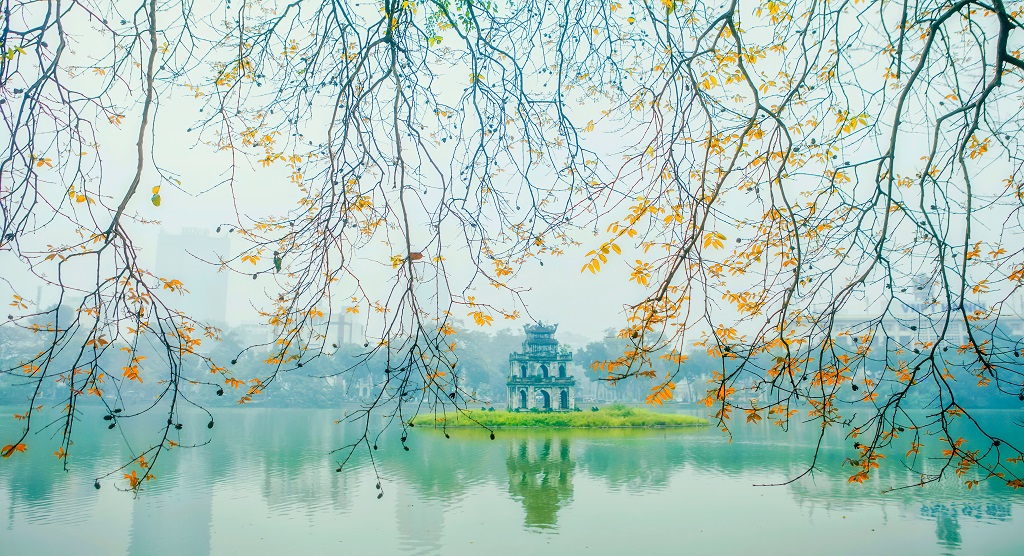 hanoi hoan kiem lake