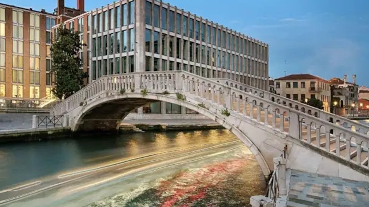 Venezia hotel combines art and luxury - luxury hotel