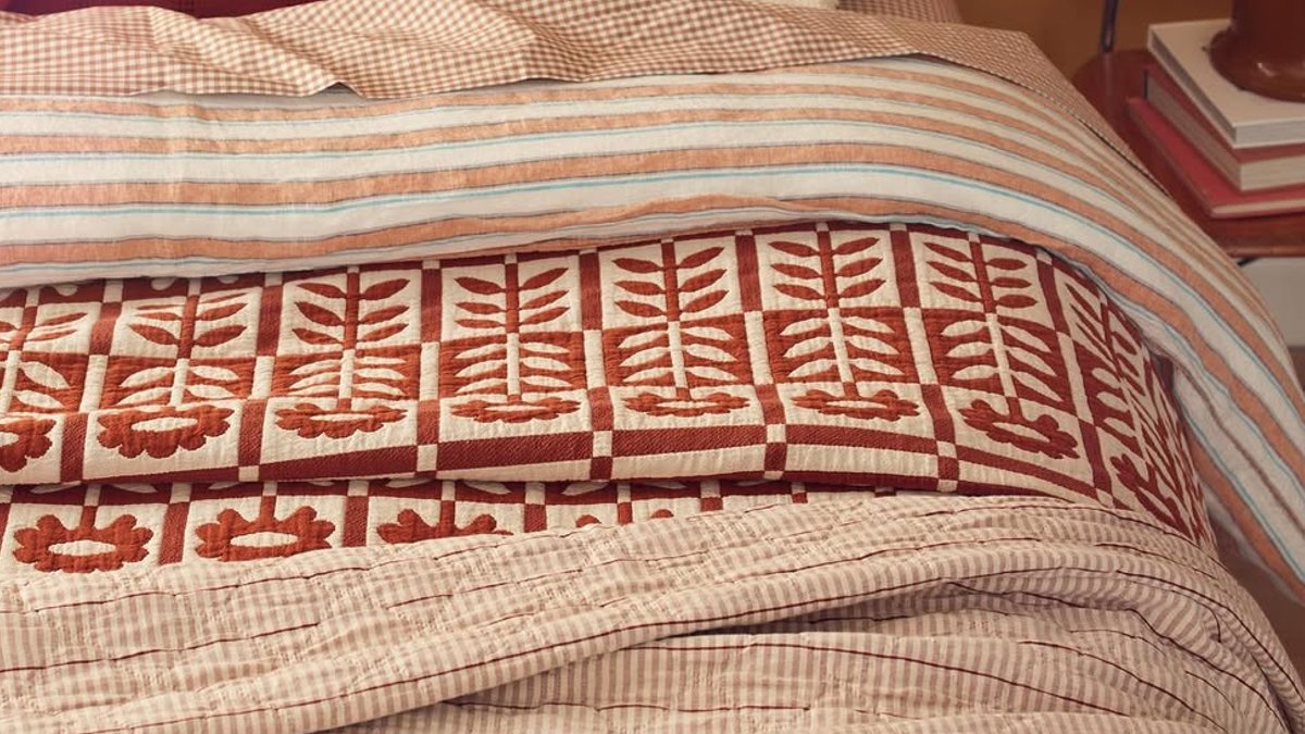 Explore 28 Cozy Winter Bedding Ideas Before Cold - winter bedding