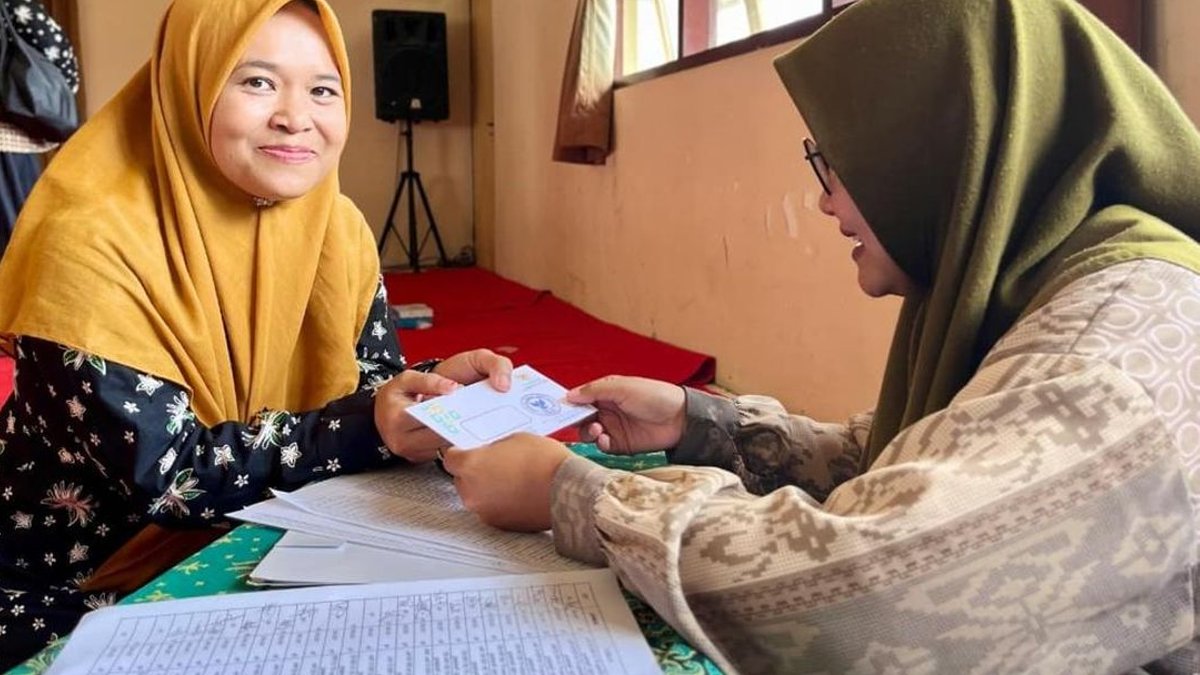 Guru RA Dengan Gaji Rp 6000 Sehari Guru RA Dengan Gaji Rp 6000 Sehari - guru ra