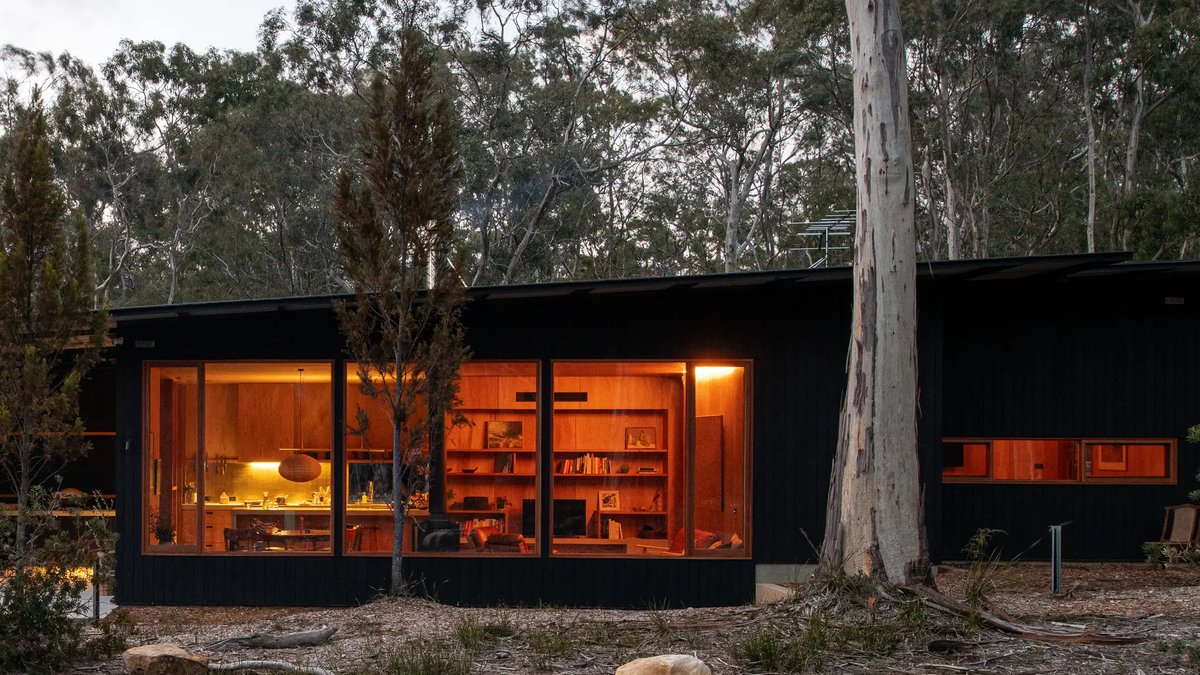 Tasmanian Couple Turn Bushland Into Dream Home Tasmanian Couple Turn Bushland Into Dream Home - tasmanian couple