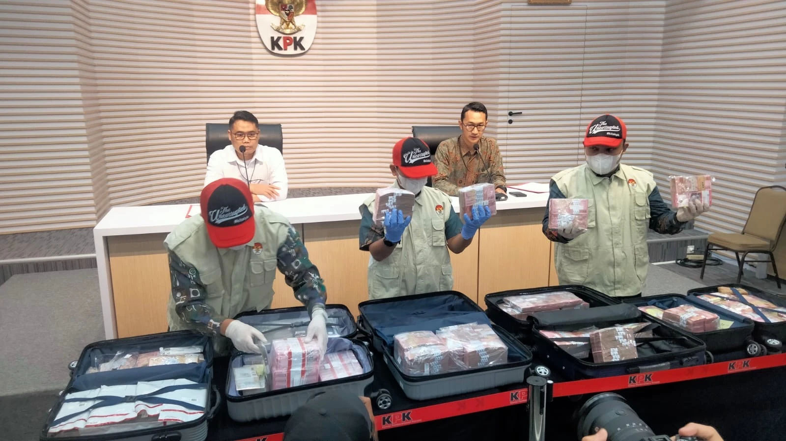 KPK Sita 6 Barang dari Faizal Assegaf, Ada Alat Elektronik!