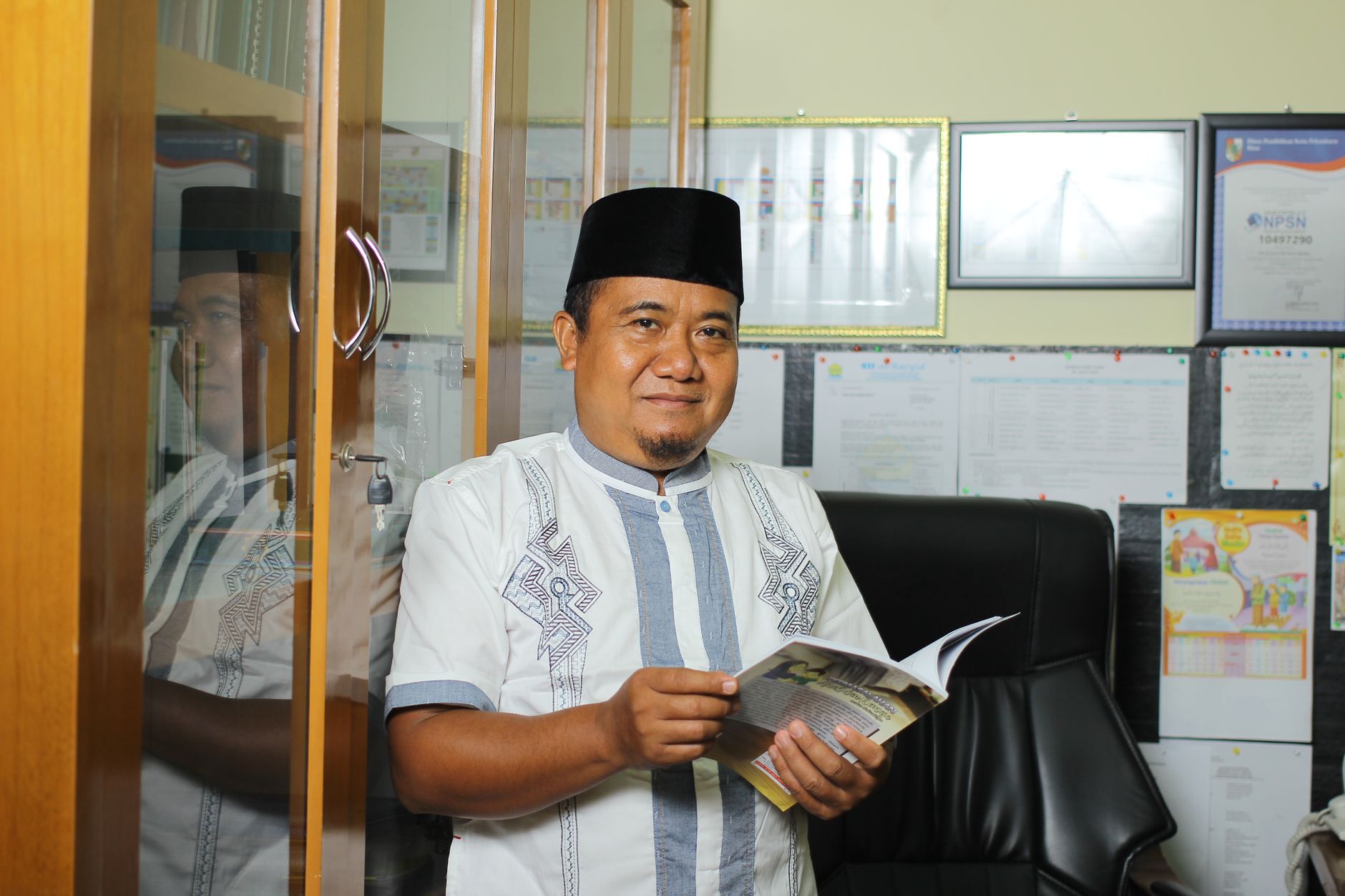 Viral!! Seorang Guru Dikeroyok Murid SMK Negeri 3 Tanjung Jabung, Jambi