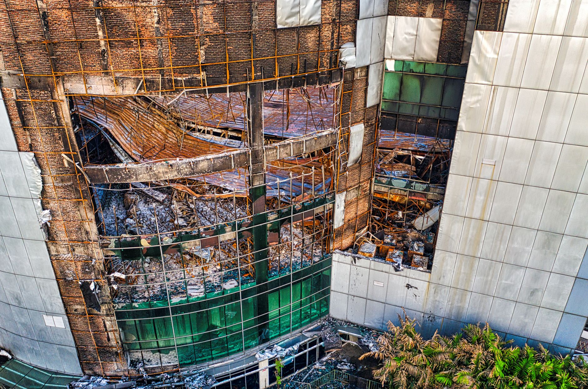 Update Korban Kebakaran Gedung Terra Drone
