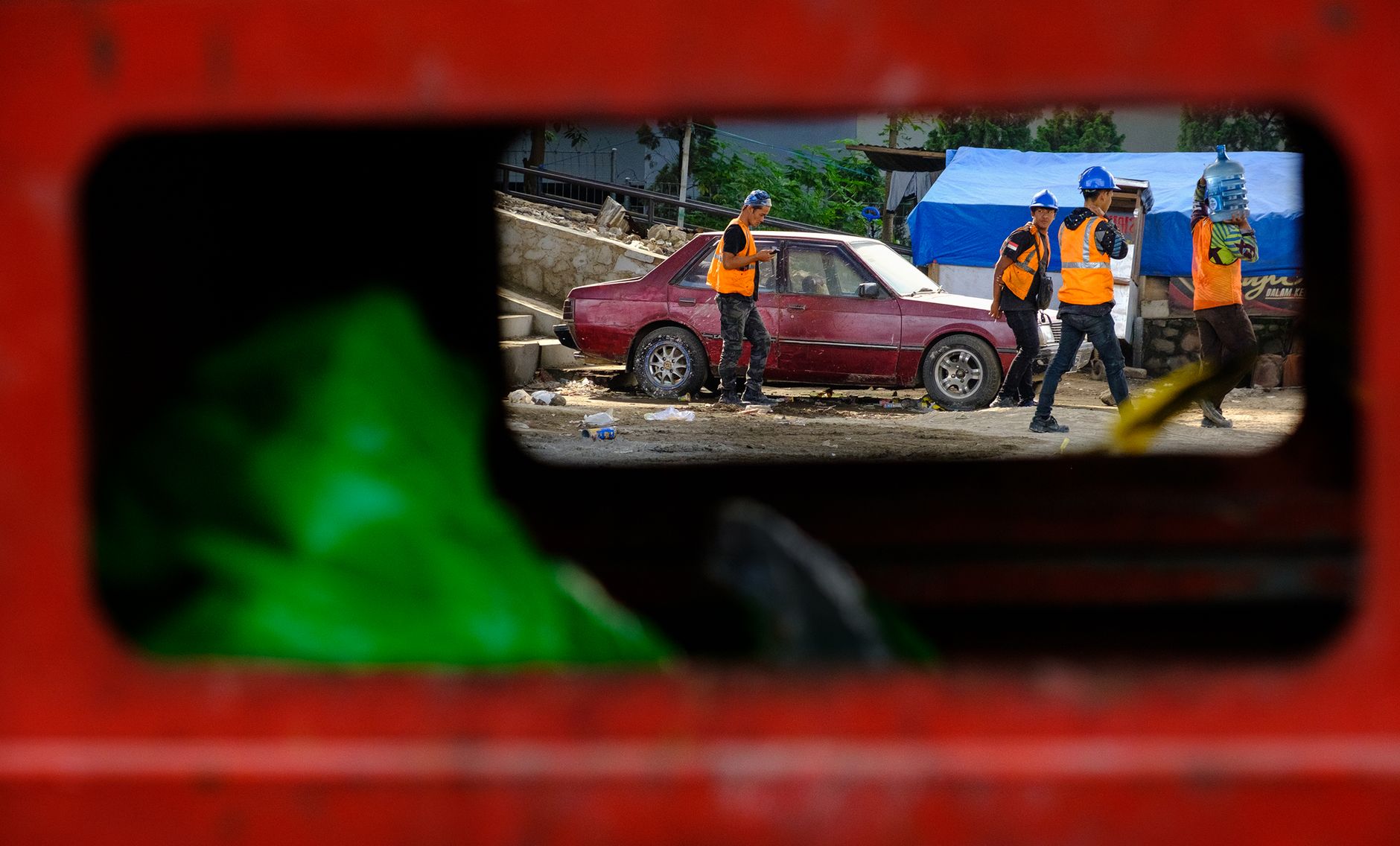 Bentrok Sengketa Lahan di Sukahaji Bandung