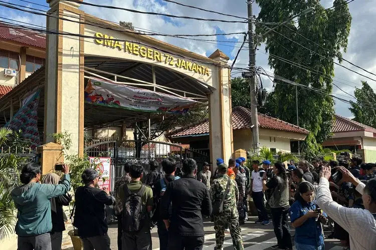 Ledakan Mengejutkan di Masjid SMAN 72 Jakarta Utara! Fakta, Kronologi, dan Dugaan Motif di Baliknya