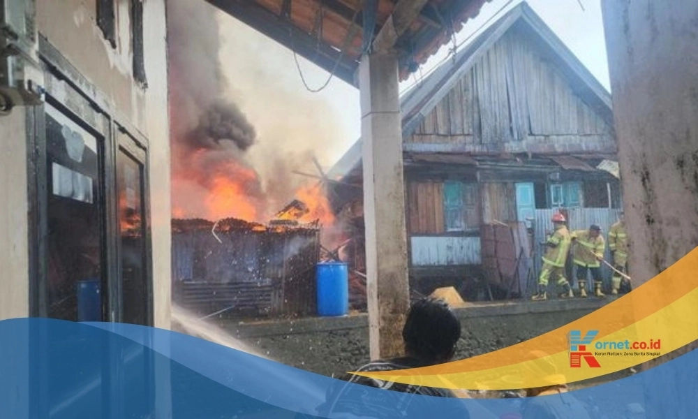 7 Rumah di Lorong Khotib Palembang Ludes Terbakar, Diduga karena Charger HP 1 7 Rumah di Lorong Khotib Palembang Ludes Terbakar, Diduga karena Charger HP
