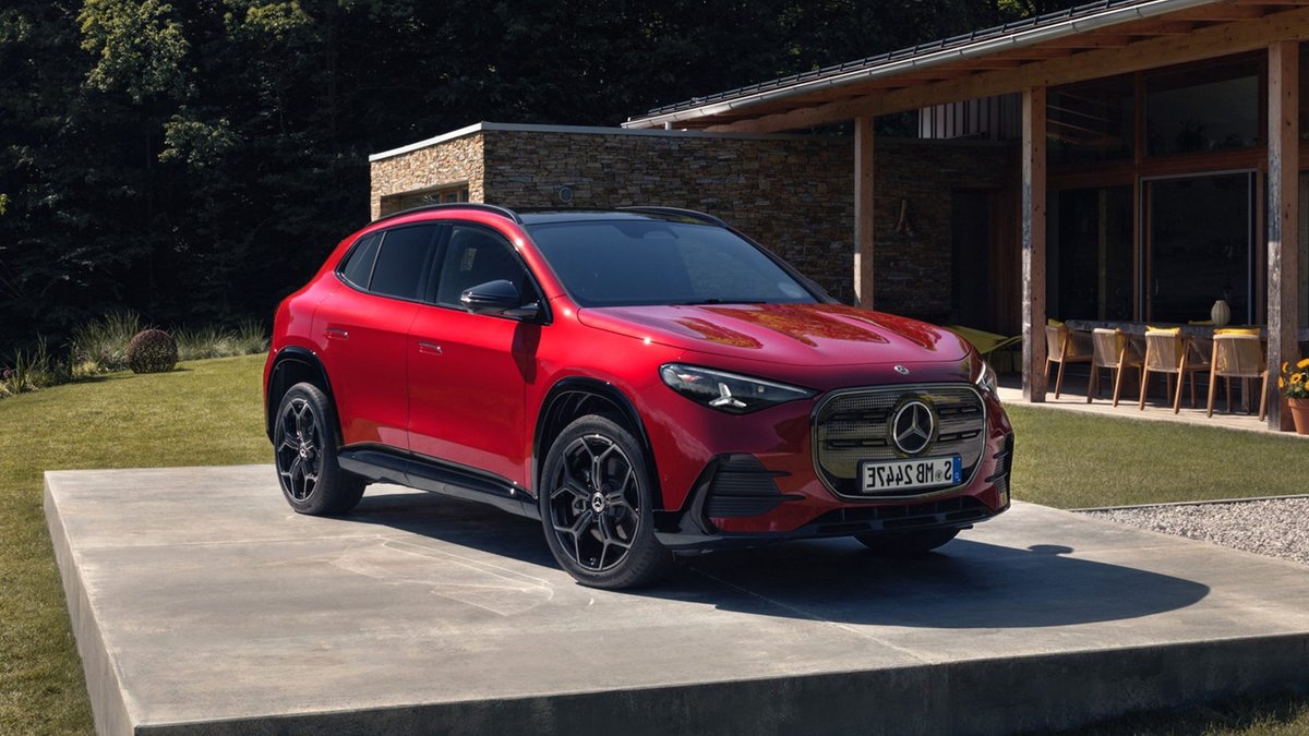 Mercedes-Benz GLA-CLASS Revealed for 2028 - mercedes-benz gla class