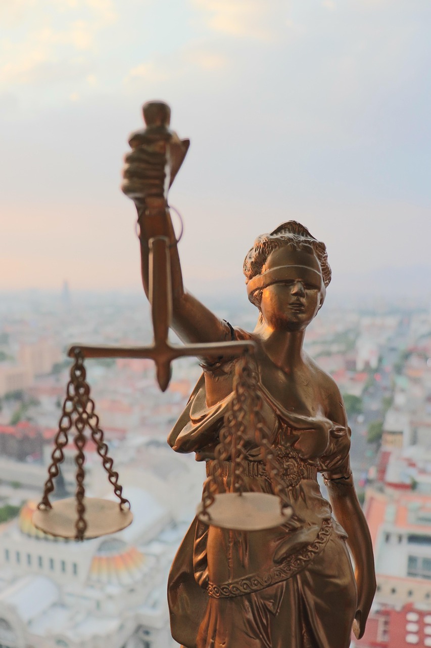 Exploring the Benefits of a Law Firm: Why Expert Legal Counsel is Indispensable