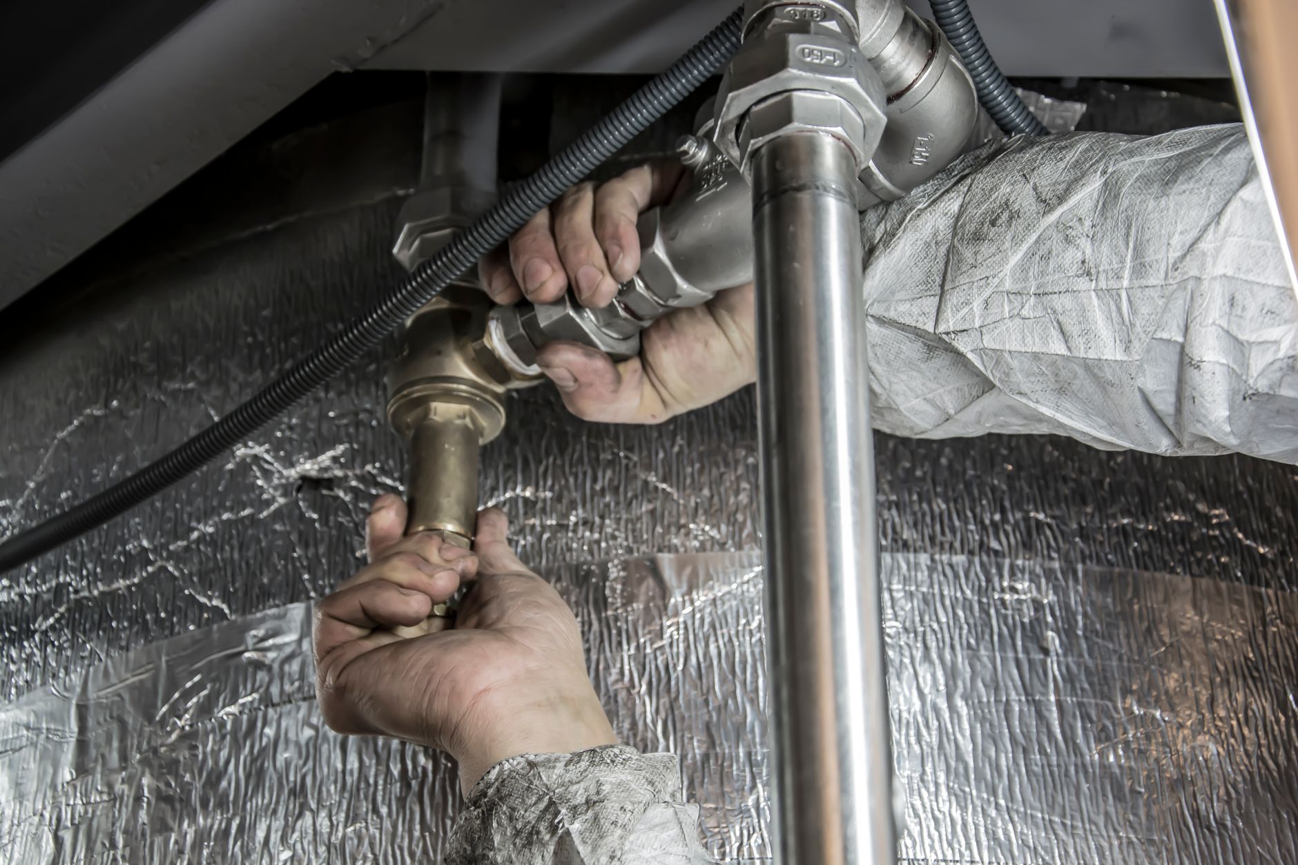 Smart Spending: How an Emergency Plumber Can Be Your Long-Term Financial Ally