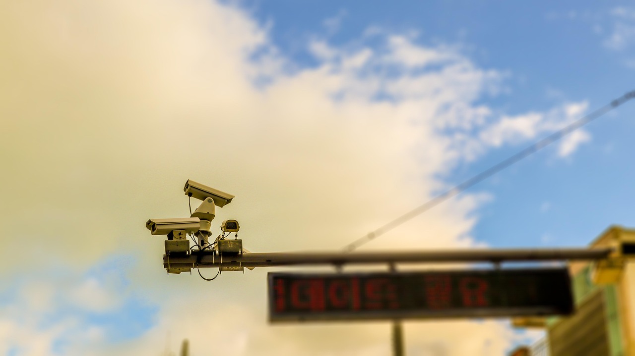 Monitoring Employees Without Invading Their Privacy: Practical Steps That Work