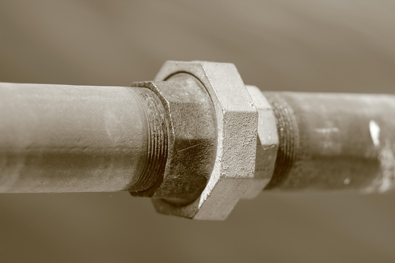7 Key Factors to Consider When Selecting Steel Pipe for Industrial Applications