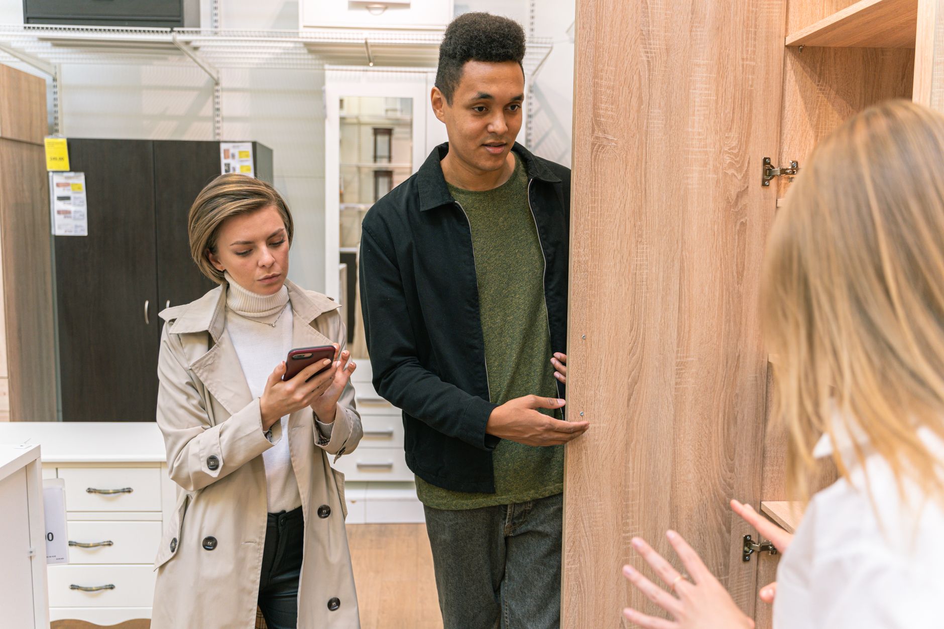 Planning For Customer Satisfaction When Retooling Your Store