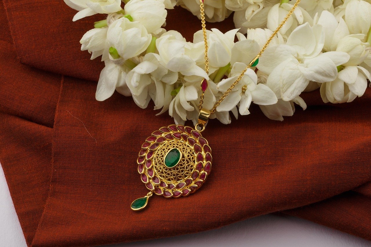 The Trend of Colored Gemstones: Sapphires, Rubies, and More