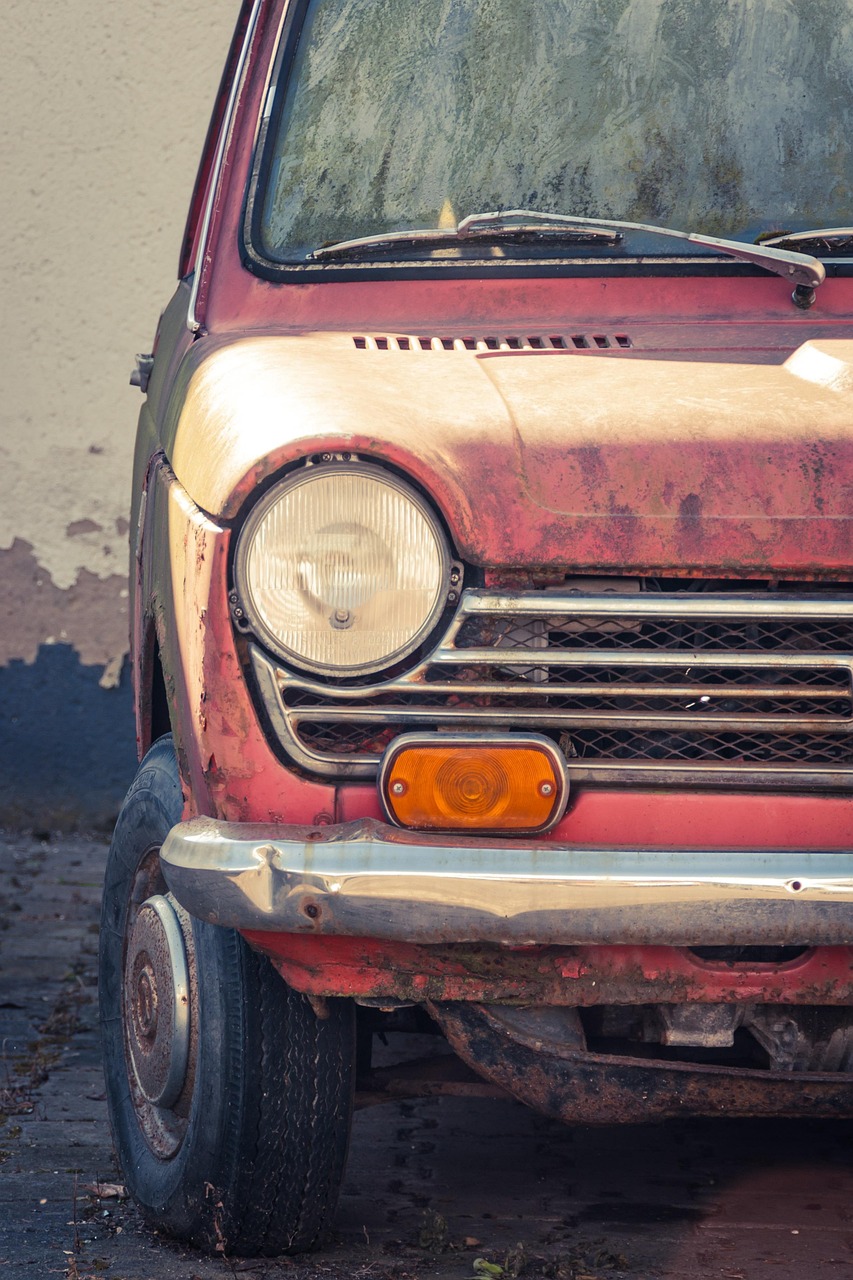 What are the Risks of Buying Second Hand Cars?