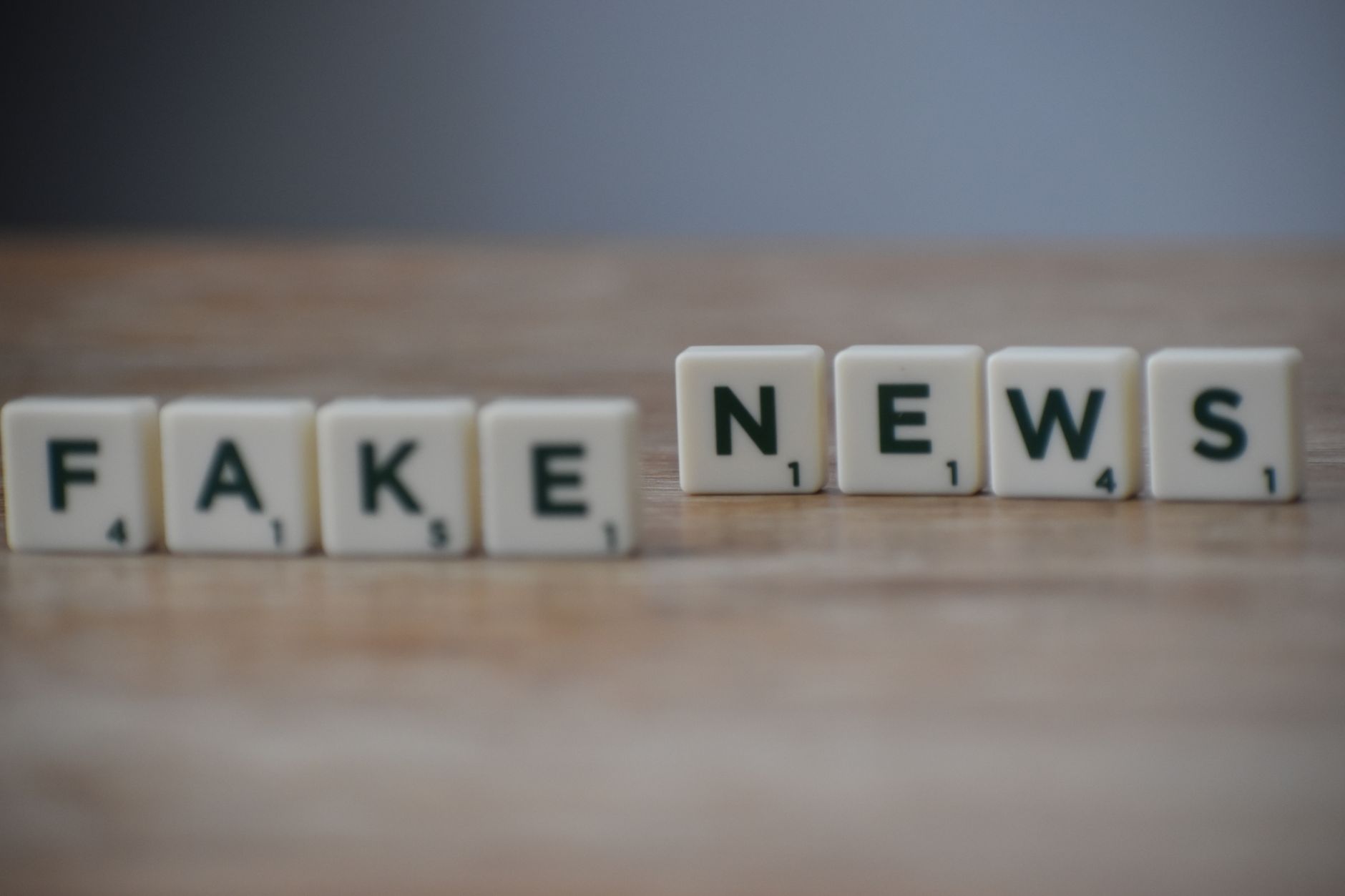 Entertainment News and the Critic