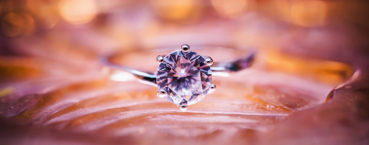 Star-Studded Sparkle: Celebrity-Inspired Engagement Ring Trends