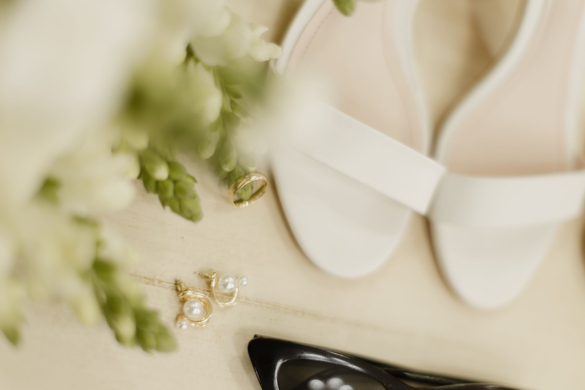 Pearl Perfection: Classic and Elegant Engagement Rings for Women