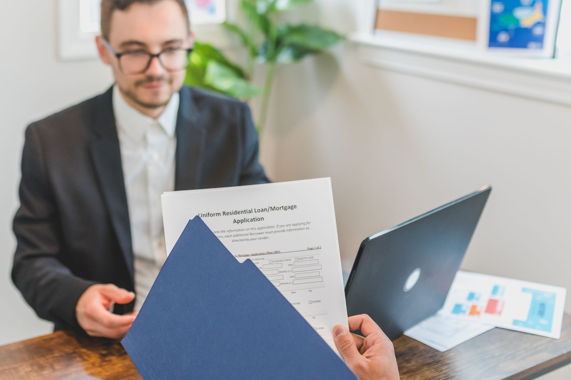 How Mortgage Brokers Are Embracing Technology to Improve Client Service