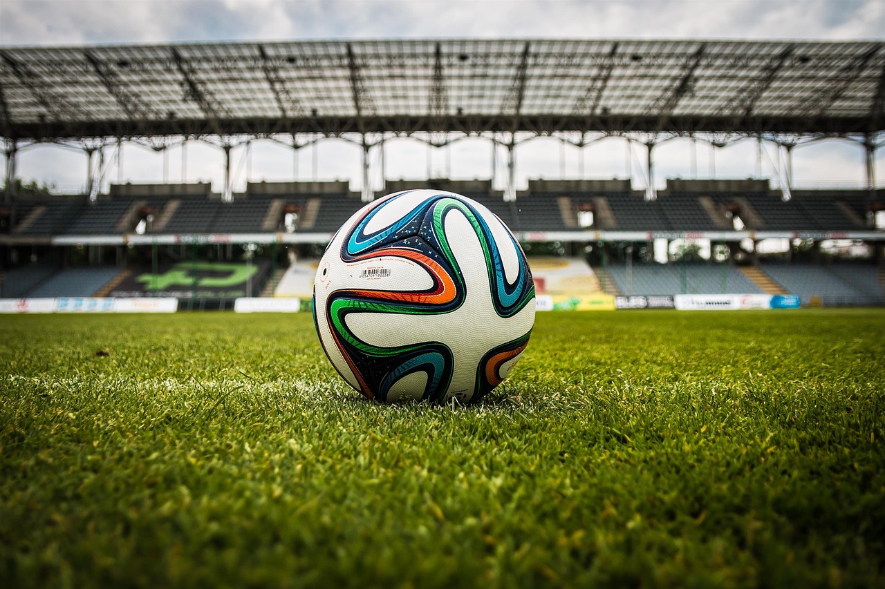 How to Balance Competition and Enjoyment in Youth Sports