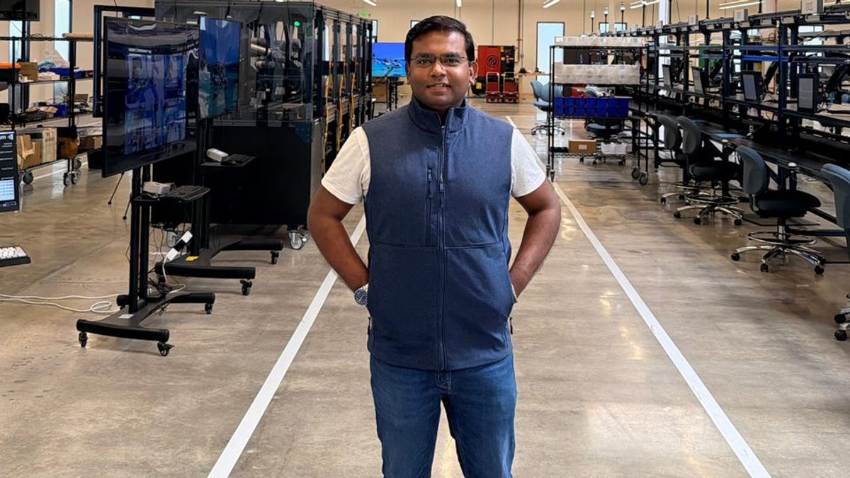 Tech founder credits Musk and Kalanick for AI venture