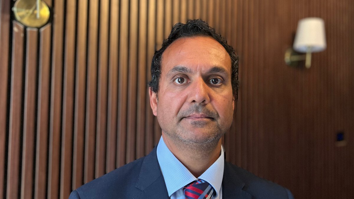 Dalippe Lalloo says AI answers fluent but wrong Dalippe Lalloo says AI answers fluent but wrong - ai legal answers