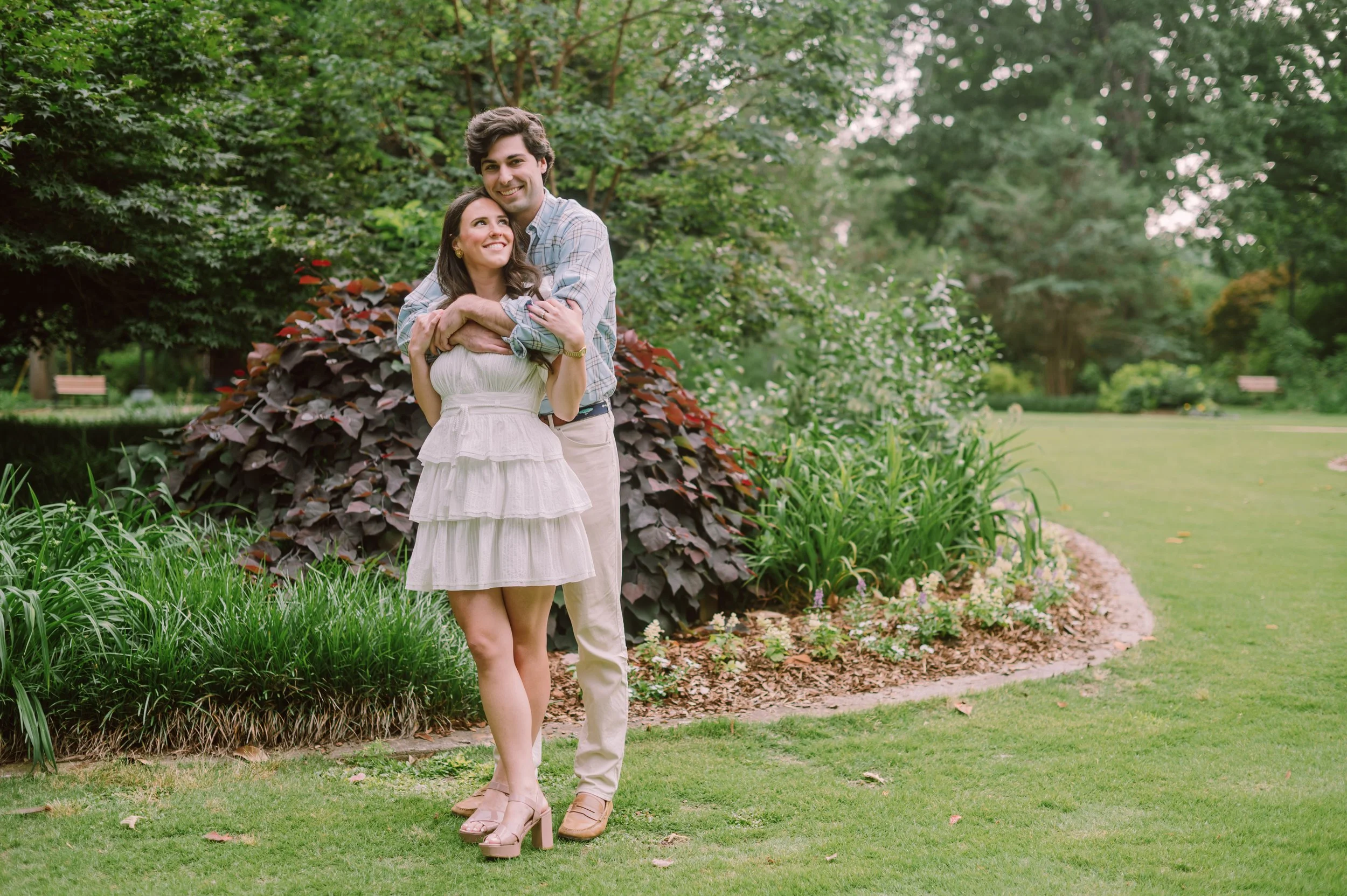 Blooming Love: Capturing the Essence of Spring with Engagement Photos