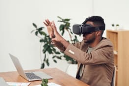 4 Ways Technology May Impact the Future of the Insurance Industry