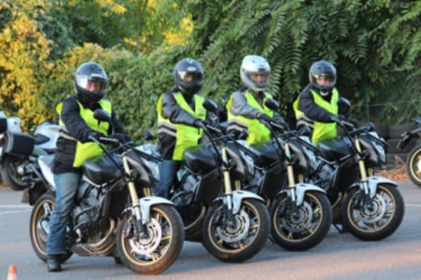 Auto-moto-école Levis - PARIS - 2