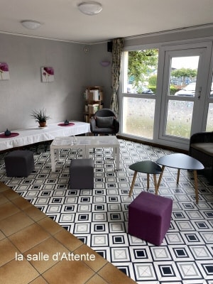 Hôtel Kyriad - Saint-Marcel - 2