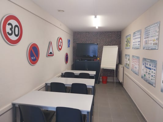 Plaisir Conduite Auto-Moto-École - Plaisir - 4