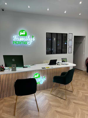 Family's Permis - Paris 19e - Paris - 1