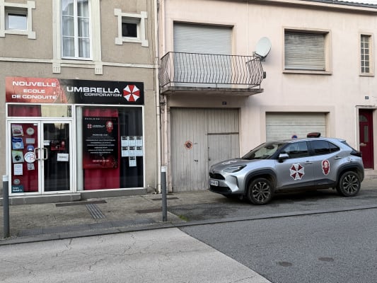École de conduite Umbrella Corporation - La Roche-sur-Yon - 1