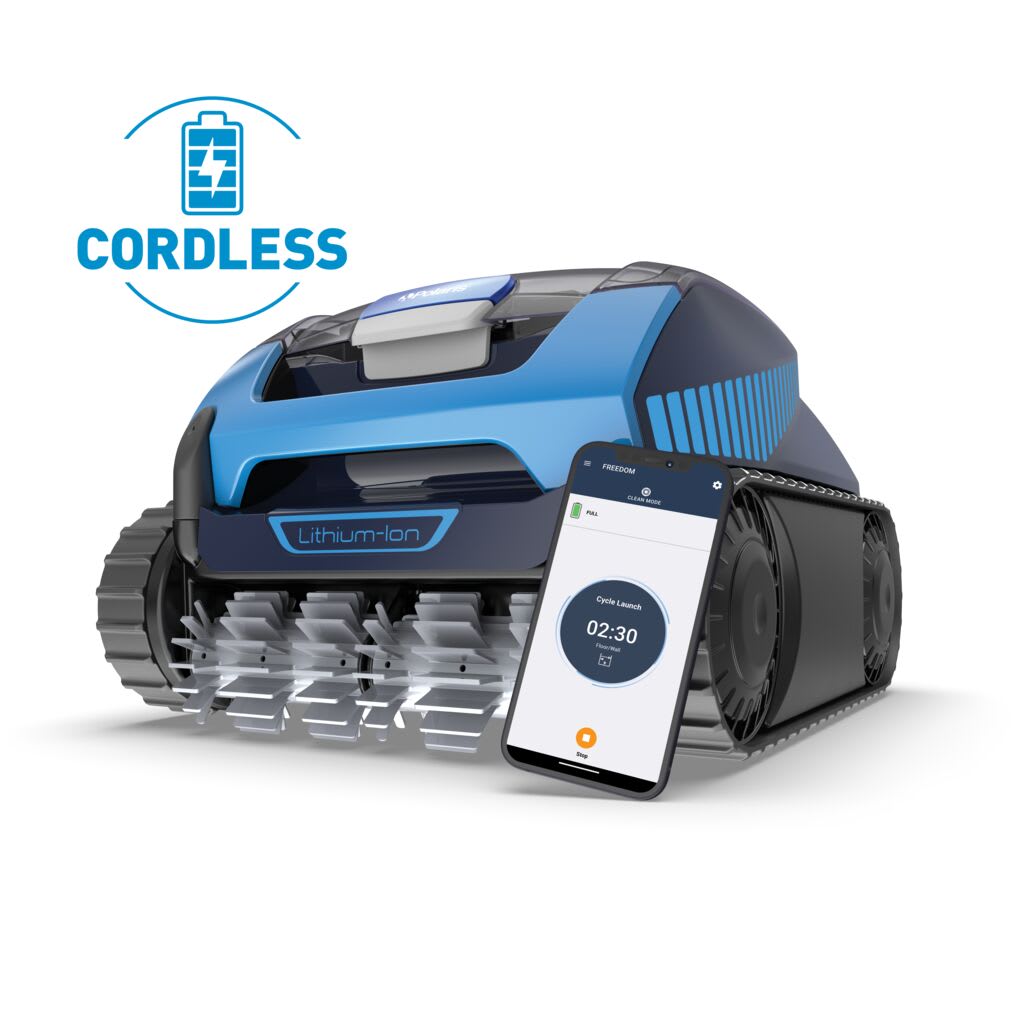Polaris FREEDOM™ Cordless Robotic Cleaner
