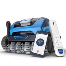 Polaris FREEDOM™ Plus Cordless Robotic Cleaner