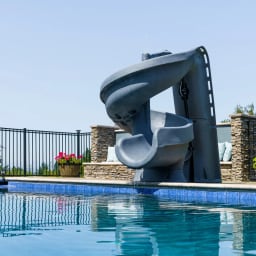 heliX Pool Slide