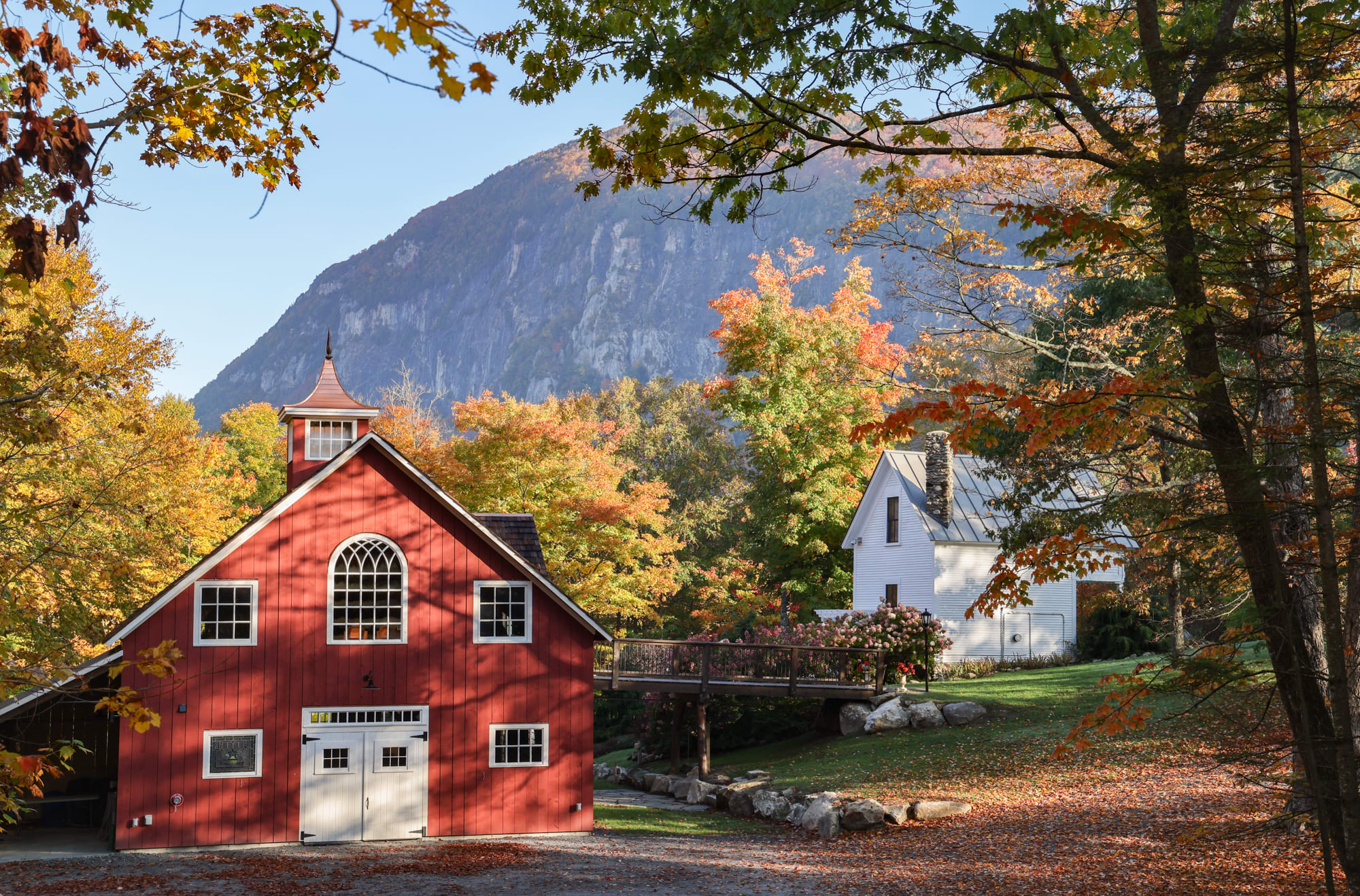 The Lake Barn & Willoughby Gap