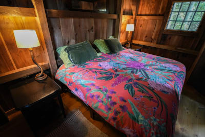 Bedroom: Funghi - Cabin One