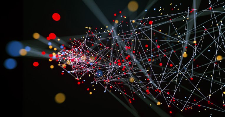 Building Scalable Big Data Pipelines for Enterprise Analytics