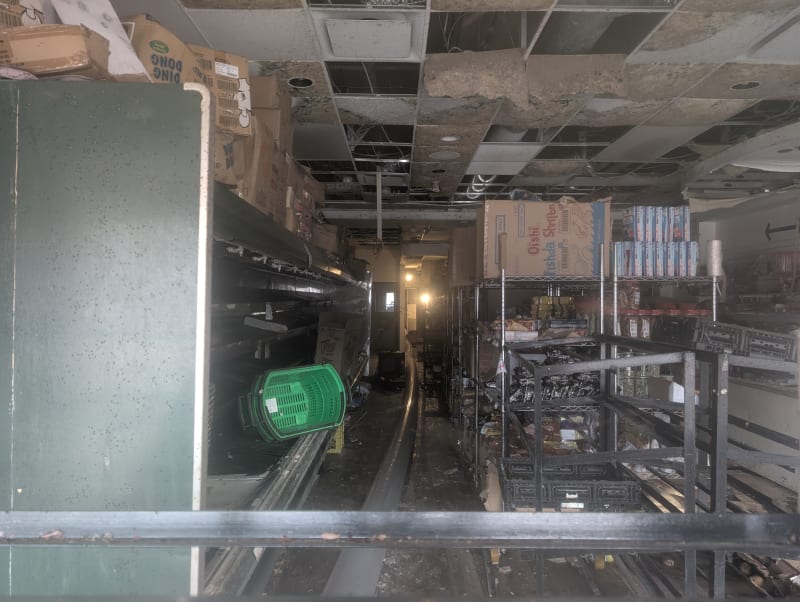 Vacant storefront 2