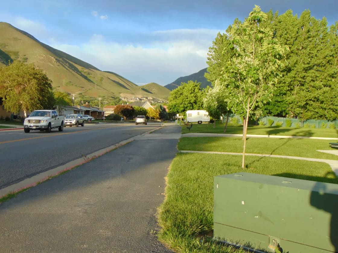 Canyon Road at the mouth of Hobble Creek Canyon