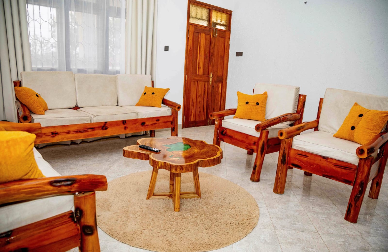 The Nook — 3 bedroom garden home Kyada Stays Arusha