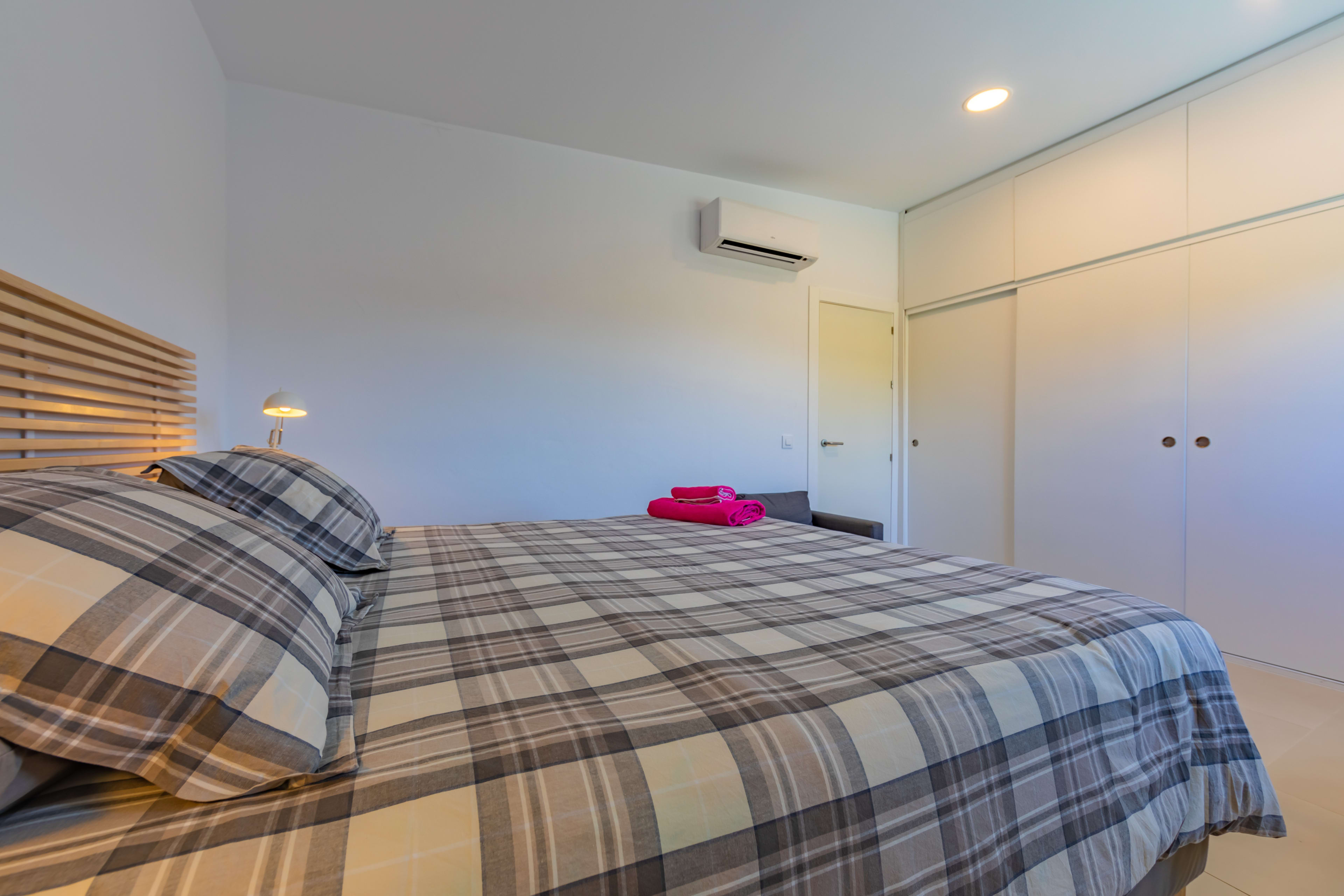 Bedroom 1 — Finca San Mateo
