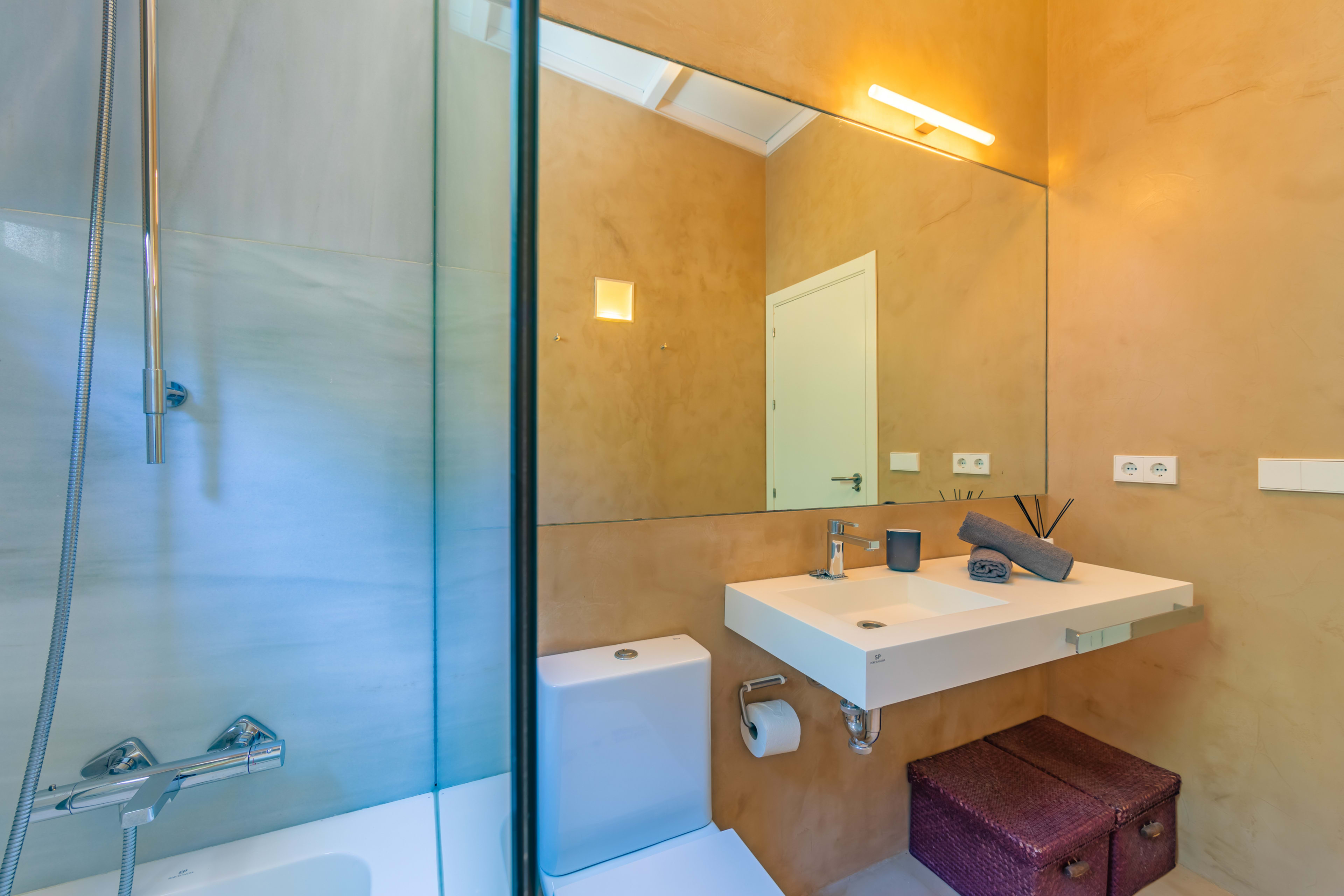 Bathroom 2 — Finca San Mateo
