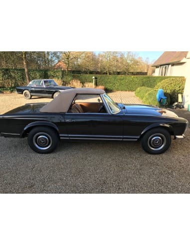 1967 MERCEDES 250SL W113